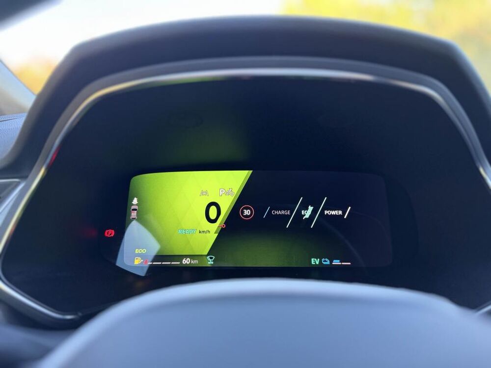 Symbioz TECHNO - 1.6 E-Tech Hybride - 145CH - CAM - CARPLAY - ACC - 2025 occasion 13760 Saint-Cannat