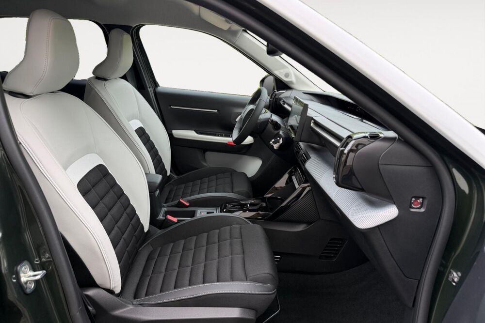 C3 Aircross 1.2 HYBRIDE 145 MAX E-DCS6 7PL 2026 occasion 38550 Clonas-sur-Var&egrave;ze