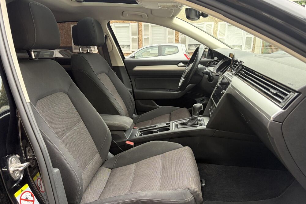 Passat VOLKSWAGEN 1.6 TDI 120 DSG7 TOIT OUVRANT CAM&Eacute;RA ENTRETIEN 2019 occasion 78760 Jouars-Pontchartrain