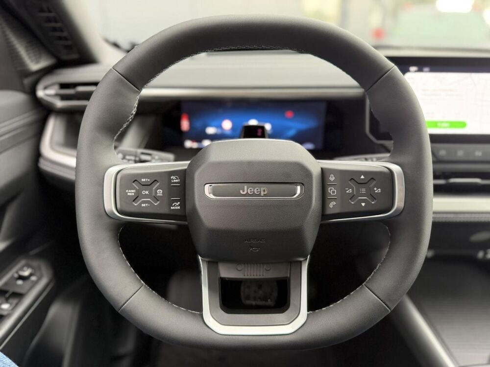 Compass Hybrid 145 e-DSC6 Summit avec Pack Drive Assist Plus 2026 occasion 35300 Foug&egrave;res
