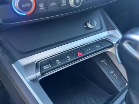 Q3 1.5 35 TFSI 150 DESIGN - CARPLAY - HAYON ELEC - SUIVI COMPLE 2020 occasion 13760 Saint-Cannat