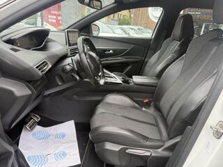 3008 1.6 BlueHDi BVA 120ch GPS + Cam&eacute;ra AR + carplay 2017 occasion 19100 Brive-la-Gaillarde