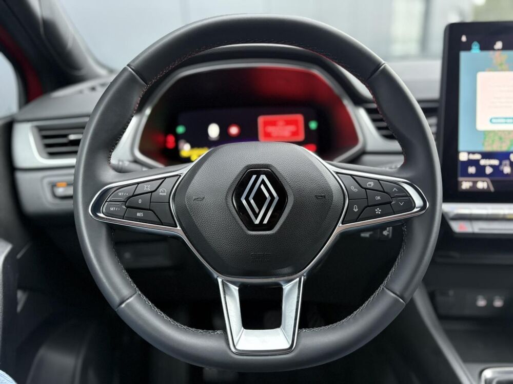 Captur TCE 100 Techno avec Cam&eacute;ra, OpenR Link 10,4\' et Harman Kard 2025 occasion 35300 Foug&egrave;res