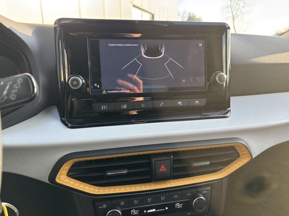 Arona TSI 115 DSG Style / Garantie CONSTRUCTEUR 60 MOIS 2025 occasion 35300 Foug&egrave;res