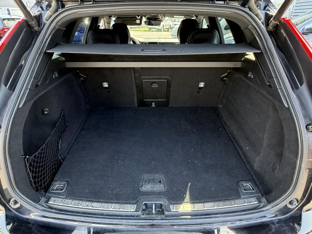 XC60 R-DESIGN D4 AdBlue 190 Geartronic attelage 2019 occasion 44700 Orvault