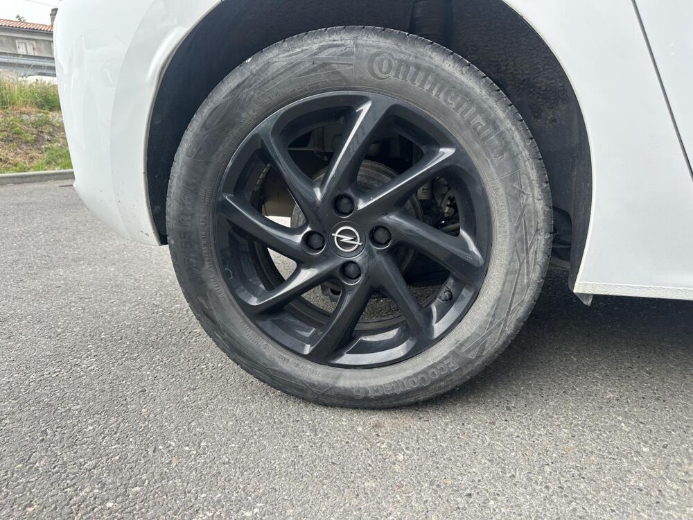 Corsa 1.2i Turbo - 100 S&S F GS Line - GARANTIE 12 MOIS 2022 occasion 33450 Montussan