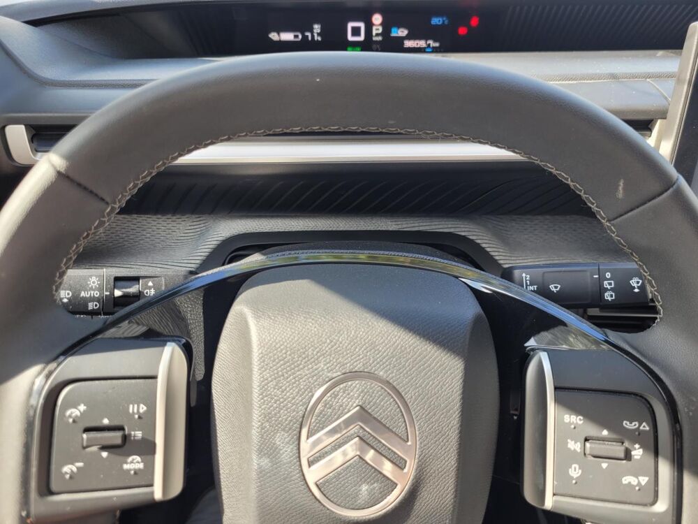 C3 &euml;-113ch 44.2kwh Max  GPS  Radar Ar  Camera 2025 occasion 34190 Ganges