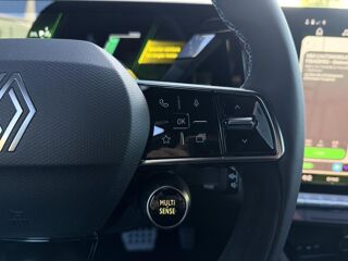 Rafale E-Tech Full Hybrid 200 Esprit Alpine avec Hayon &eacute;lectrique 2026 occasion 35300 Foug&egrave;res