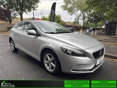 V40 T2 - 122  BERLINE Momentum Business PHASE 2 2016 occasion 77185 Lognes