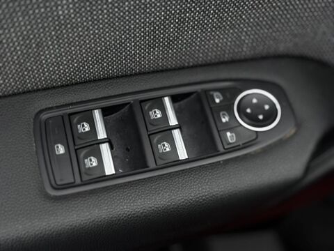 Captur TCE 100 Techno avec Cam&eacute;ra, OpenR Link 10,4\' et Harman Kard 2025 occasion 35300 Foug&egrave;res