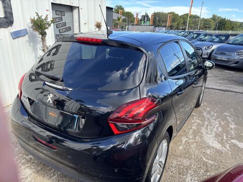 208 1.2i PureTech 12V S&S - 82 Evap BERLINE Signature 2019 occasion 83490 Le Muy