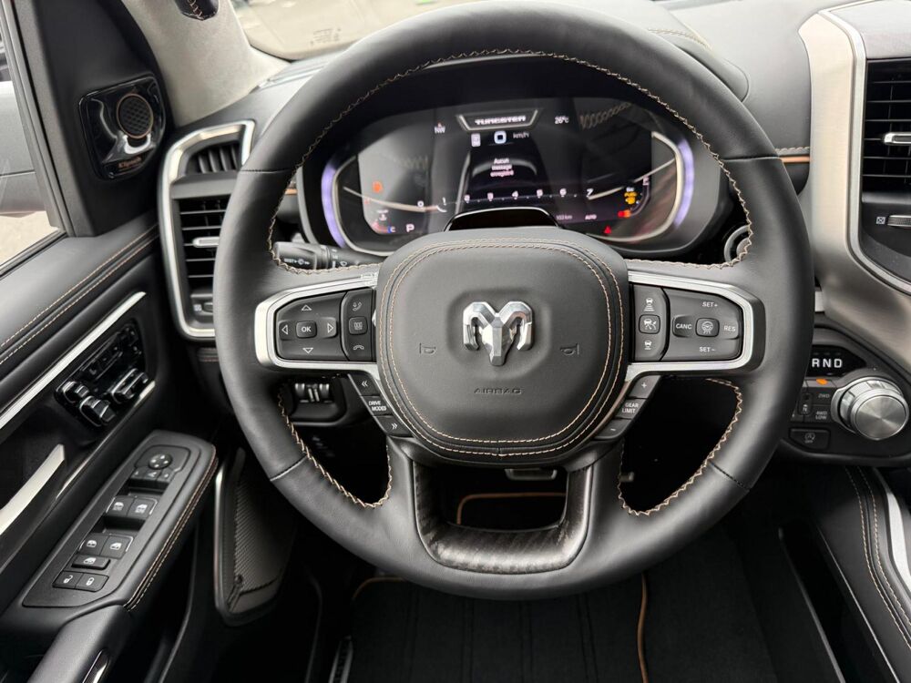 RAM 1500 CREW TUNGSTEN AIR BOX HAYON MULTI 2026 occasion 91830 Le Coudray-Montceaux