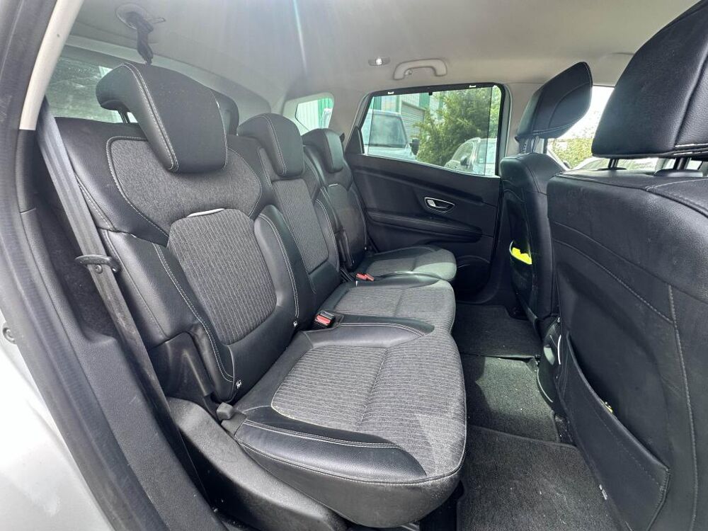 Sc&eacute;nic INTENS 160CH - CARPLAY - CAMERA - SUIVI RENAULT 2021 occasion 13760 Saint-Cannat