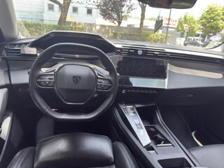 308 1.6 PHEV - 180 - BV e-EAT8 III BERLINE Allure 2022 occasion 77185 Lognes