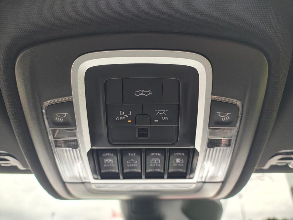 RAM 1500 CREW CAB REBEL 2025 occasion 91830 Le Coudray-Montceaux