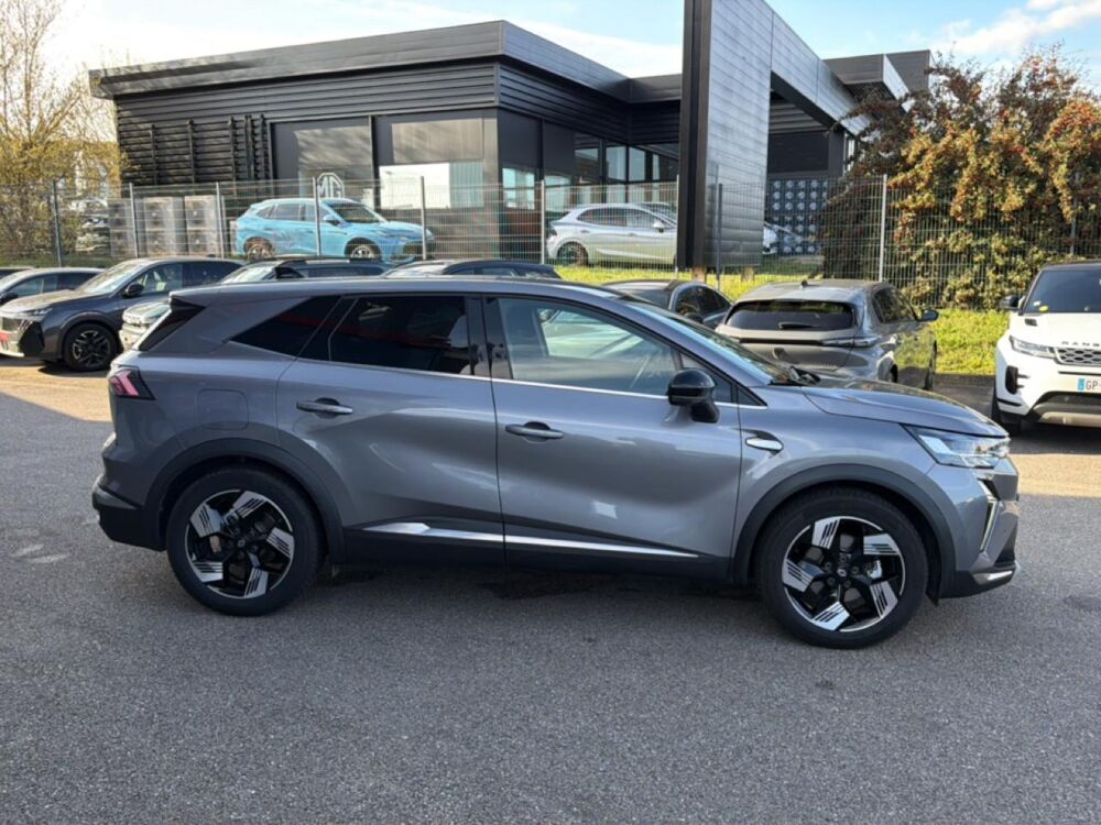 Symbioz 1.6 e-tech full hybrid 145 iconic 2025 occasion 54520 Laxou
