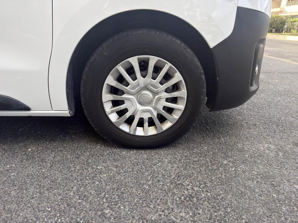 Proace 1.5 120 D-4D - Start&Stop FOURGON Fourgon Medium Start PHAS 2020 occasion 77185 Lognes