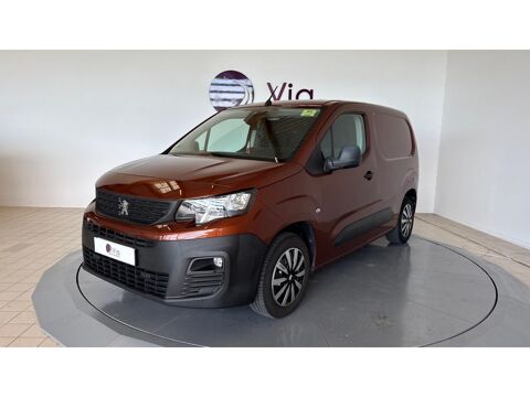 Peugeot Partner 1000KG - 130 / CARPLAY / ATTELAGE / CAMERA / SUIVI FACTURES 2019 occasion Saujon 17600