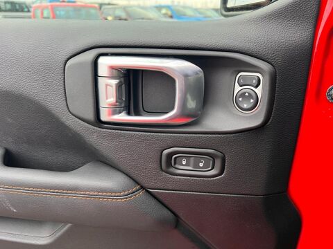 Divers Crew cab MOJAVE V6 3.6L Pentastar VVT 2021 occasion 91830 Le Coudray-Montceaux