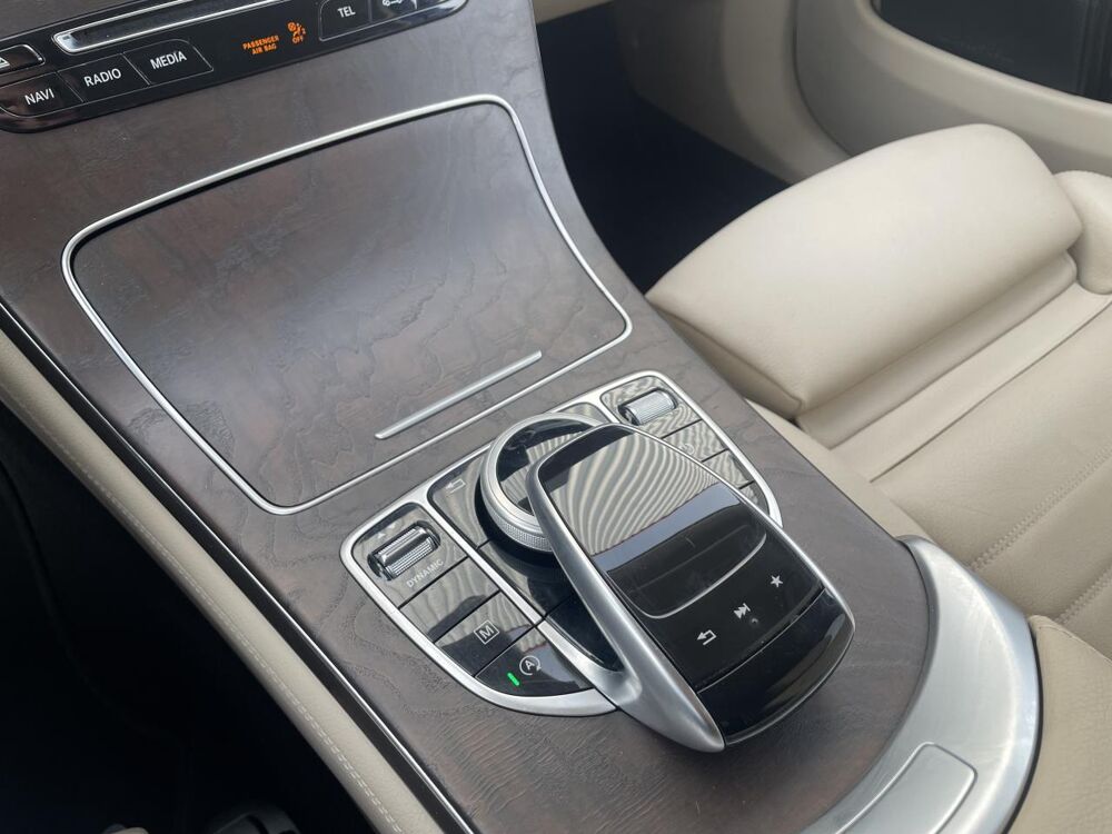 Classe GLC Coup&eacute; 220 d / BVA 9G-Tronic / Finition Fascination / 4-Mati 2017 occasion 50640 Le Teilleul