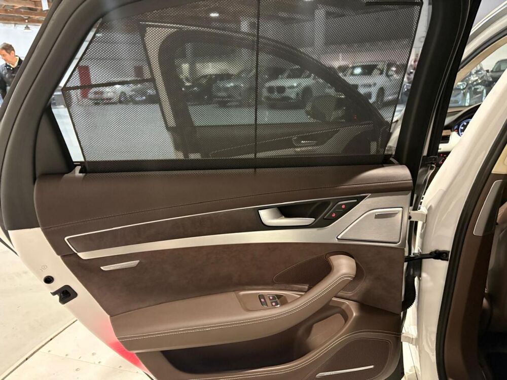 S8 Quattro Sport 4.0 V8 TFSI - BVA Tiptronic 2012 BERLINE . PHA 2013 occasion 78680 &Eacute;p&ocirc;ne