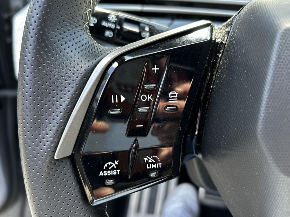 5008 1.2i Hybrid 145 GT e-DCS6 7pl  GPS  Alcantara  DriveAssis 2025 occasion 34190 Ganges