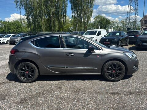 DS4 Bluehdi 180 performance line eat6 2017 occasion 85150 Les Achards
