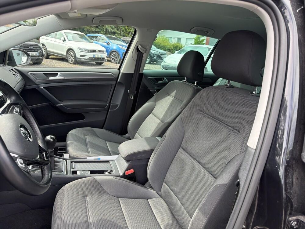 Golf 1.0 tsi 115 confortline business 5p 2020 occasion 88150 Chavelot