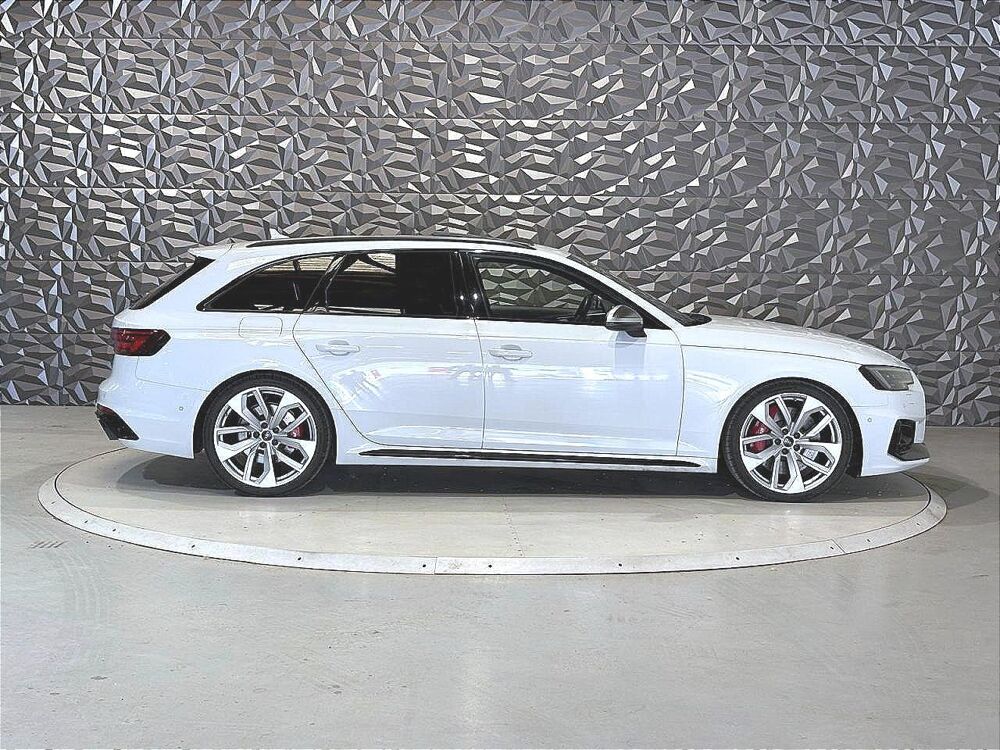RS4 Avant Quattro 2.9 V6 TFSI - BVA Tiptronic AVANT 2018 BREAK . 2018 occasion 78680 &Eacute;p&ocirc;ne