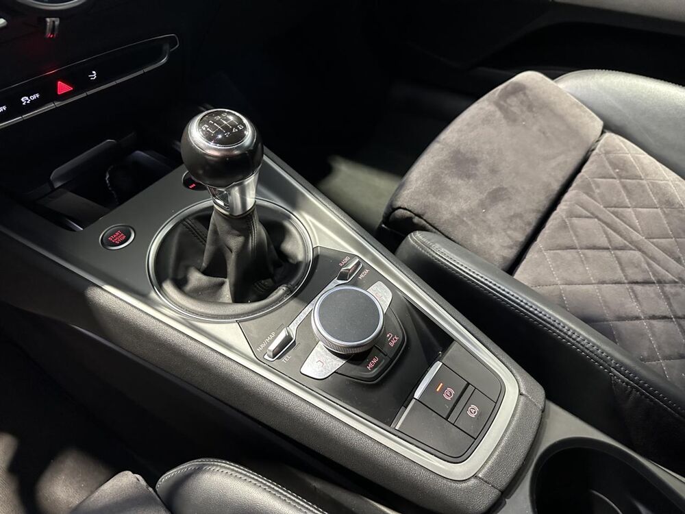 TT Coup&eacute; 1.8 TFSI - 180 2017 occasion 25300 Pontarlier