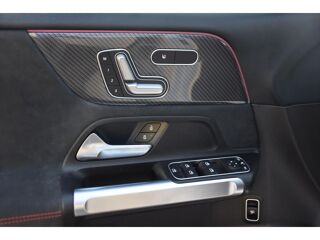 Classe A GLB 250 - BV 8G-DCT SUV - BM X247 AMG Line 4-Matic PHASE 1 2020 occasion 06250 Mougins