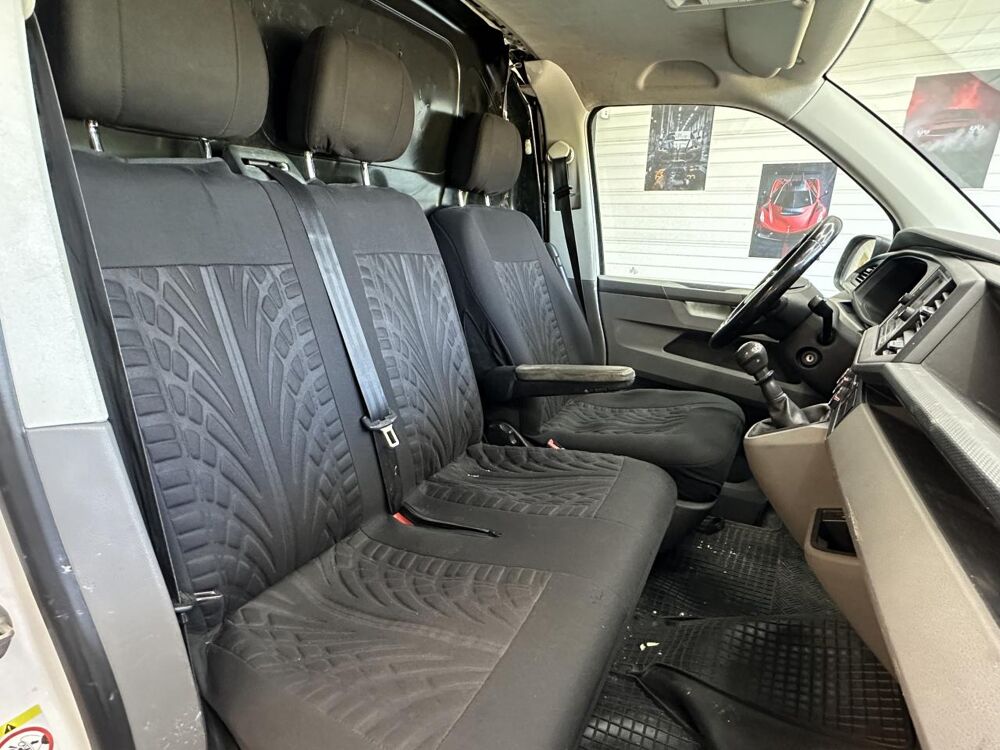 Transporter FOURGON T6 2.0 TDI 115 BLUEMOTION MITTEL 2022 occasion 33370 Artigues-pr&egrave;s-Bordeaux