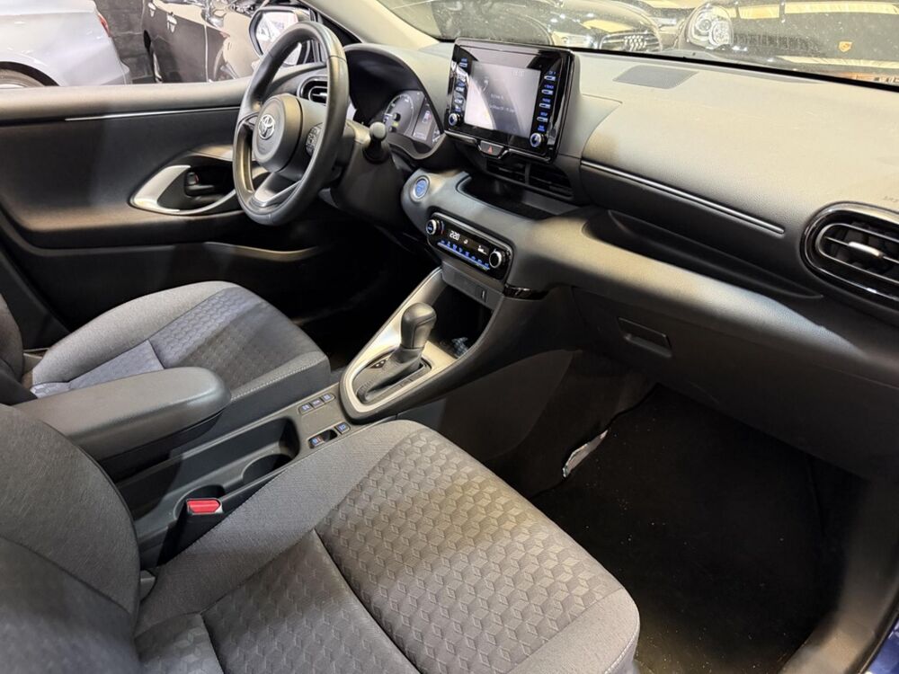 Yaris Hybrid 116h e-CVT Dynamic - Garantie 12 Mois 2022 occasion 94360 Bry-sur-Marne