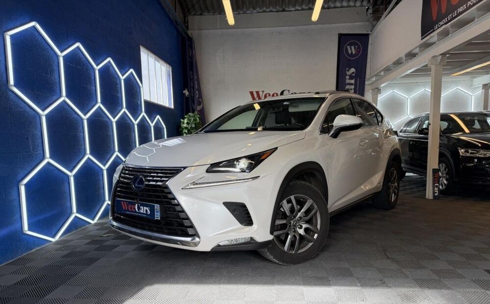 NX 2.5 300H 197 ch HEV LUXE AWD BVA - GARANTIE 2018 occasion 16000 Angoul&ecirc;me