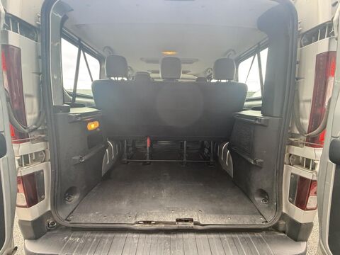 Trafic III L1H1 9 places - 1.6 l DCi - 120ch - Life Phase 1 2015 occasion 76710 Eslettes