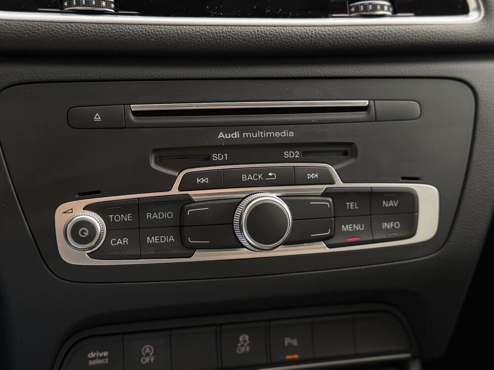 Q3 2.0 TFSI 220 Quattro S-Tronic Ambiente 2015 occasion 35300 Foug&egrave;res