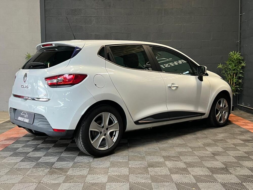 Clio IV 1.5 DCI 90CH - FINITION LIMITED - GARANTIE 6 MOIS MINIM 2016 occasion 33700 M&eacute;rignac