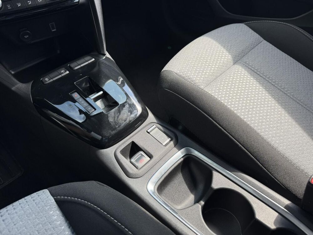 Corsa 1.2 Turbo 100 BVA Edition avec Cam&eacute;ra et Apple Car Play 2025 occasion 35300 Foug&egrave;res