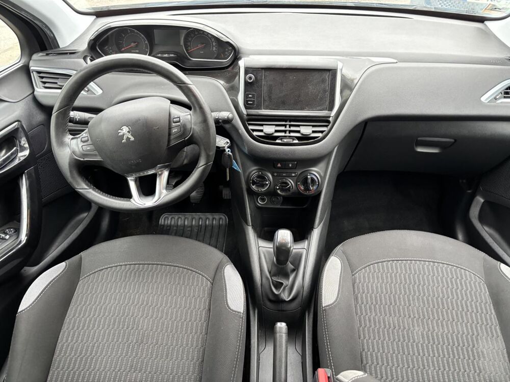 208 1.2i PureTech 12V - 82  Active 2015 occasion 83490 Le Muy