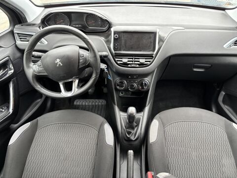 208 1.2i PureTech 12V - 82  Active 2015 occasion 83490 Le Muy