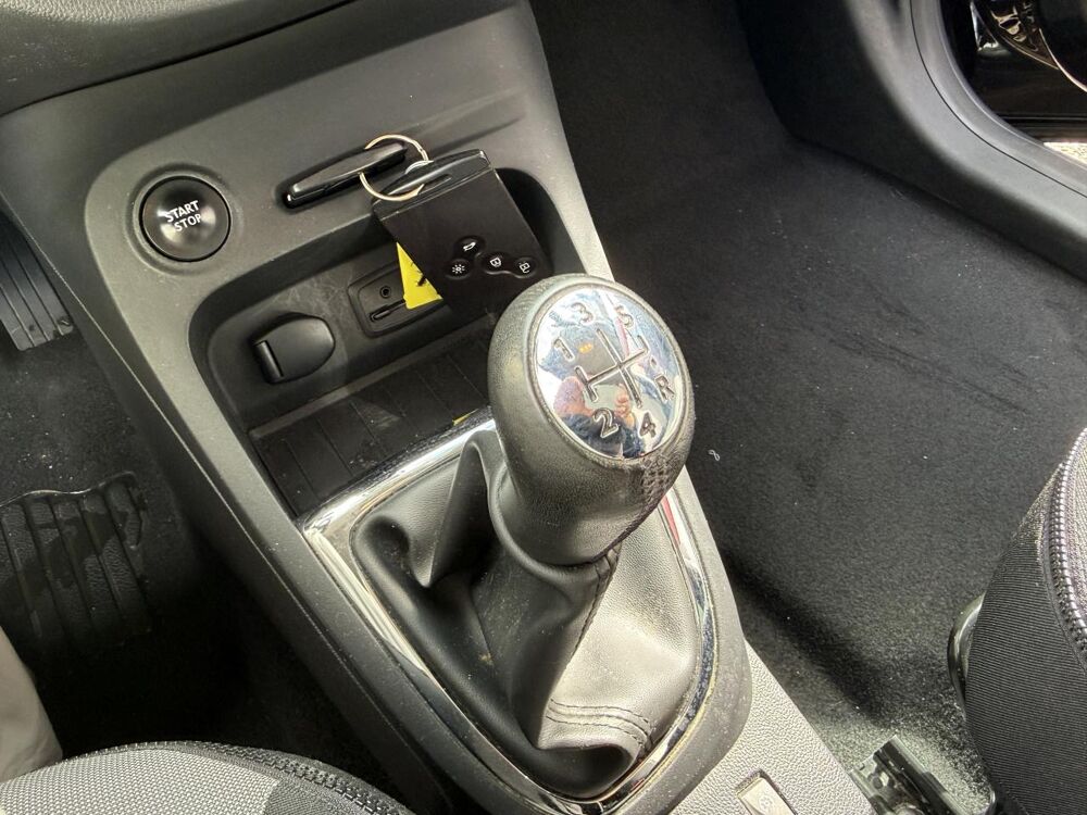 Captur 0.9 tce 90 energy intens 2016 2016 occasion 33127 Saint-Jean-d'Illac