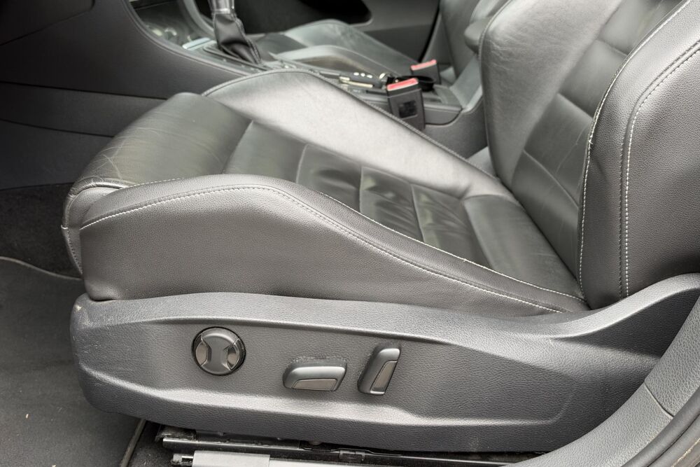 Golf 7 GTD 2.0 TDI 184 CH DSG6-CUIR-CARPLAY-GPS-X&Eacute;NON-SI&Egrave;GES CHAU 2014 occasion 78760 Jouars-Pontchartrain