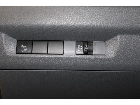 Divers Combi XS 1.6 BlueHDi - 95 III COMBI Confort PHASE 1 2017 occasion 59493 Villeneuve-d'Ascq