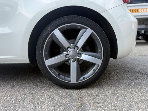 A1 1.6 TDI DPF - 105 - Ambition SUIVI COMPLET GARANTIE 12 MOIS 2011 occasion 94360 Bry-sur-Marne