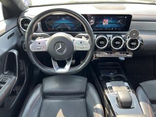 Classe CLA Shooting Brake 180 - 136 CV - AMG Line - Toit ouvrant - Atte 2020 occasion 49070 Beaucouz&eacute;