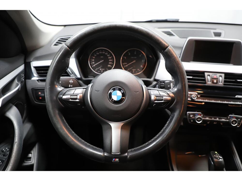 X1 sDrive 18d BVA Lounge (F48) 2017 occasion 06550 La Roquette-sur-Siagne