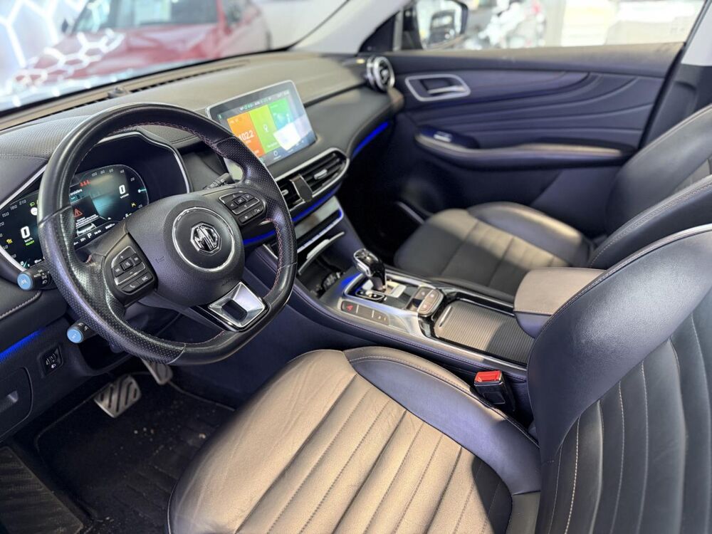 MG.EHS 1.5 T-GDI 258H 160CH PHEV HYBRID 16.6KWH LUXURY BVA GARANTIE 2023 occasion 16000 Angoul&ecirc;me