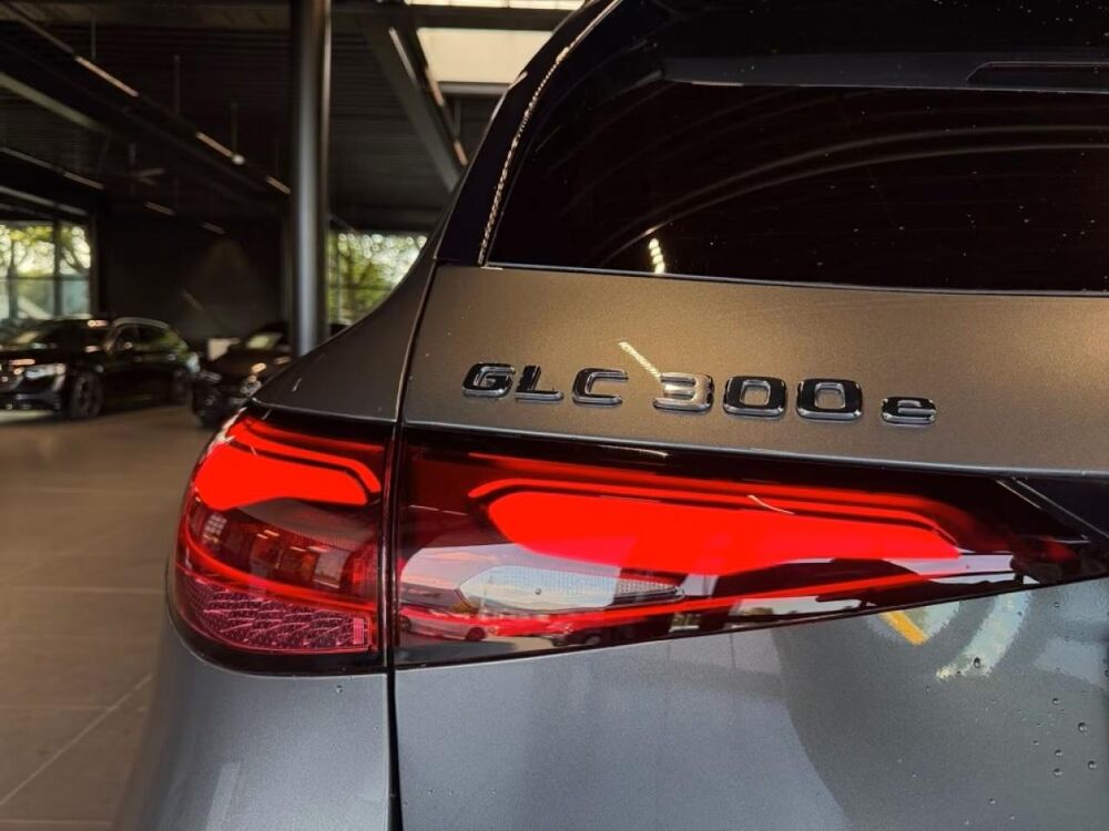 Classe GLC GLC 300 e - BVA 9G-Tronic - BM X254 AMG Line 4-Matic - BVA 2023 occasion 26000 Valence