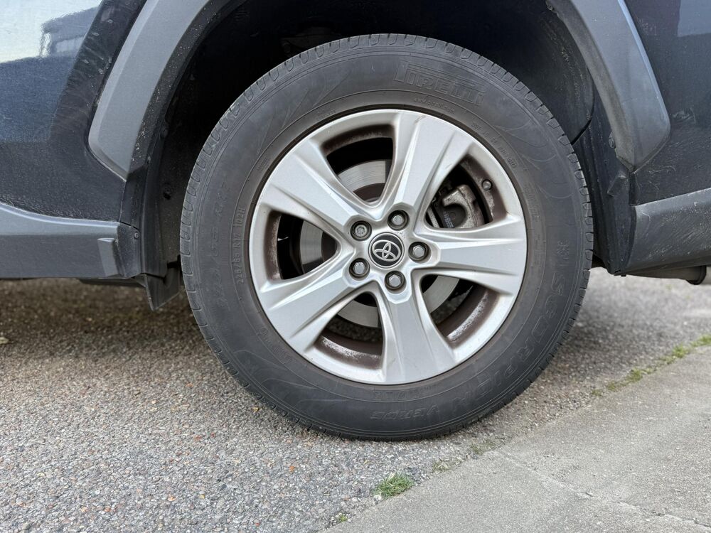 RAV 4 Hybride 4x2 - BV CVT Dynamic Business SUIVI TOYOTA 2021 occasion 94360 Bry-sur-Marne