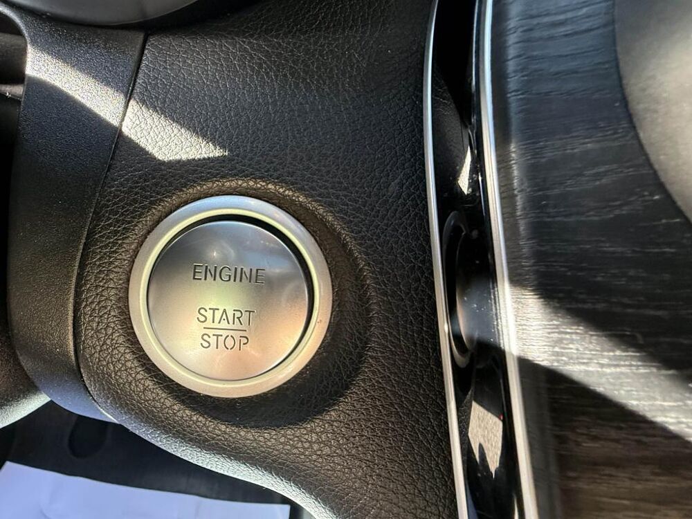 Classe GLC 250 d - BVA 9G-Tronic Fascination 4-Matic - BVA GPS + TOIT 2018 occasion 19100 Brive-la-Gaillarde